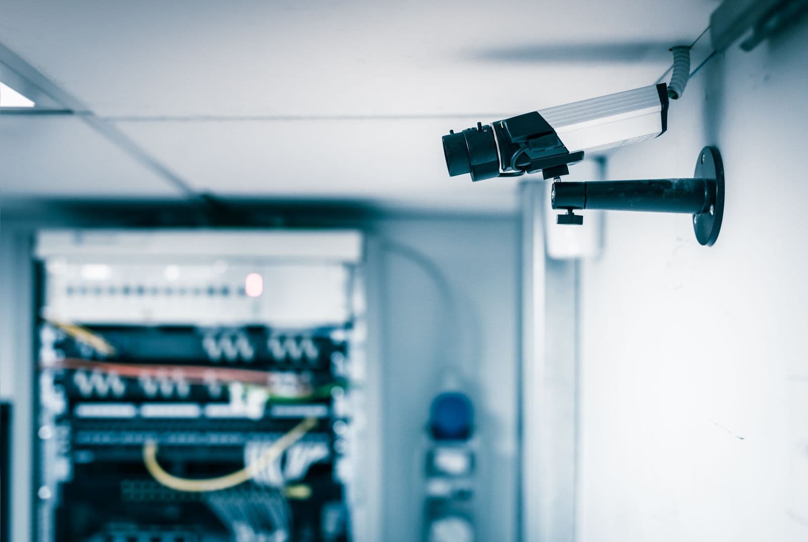 State-of-the-art IT systems and networks